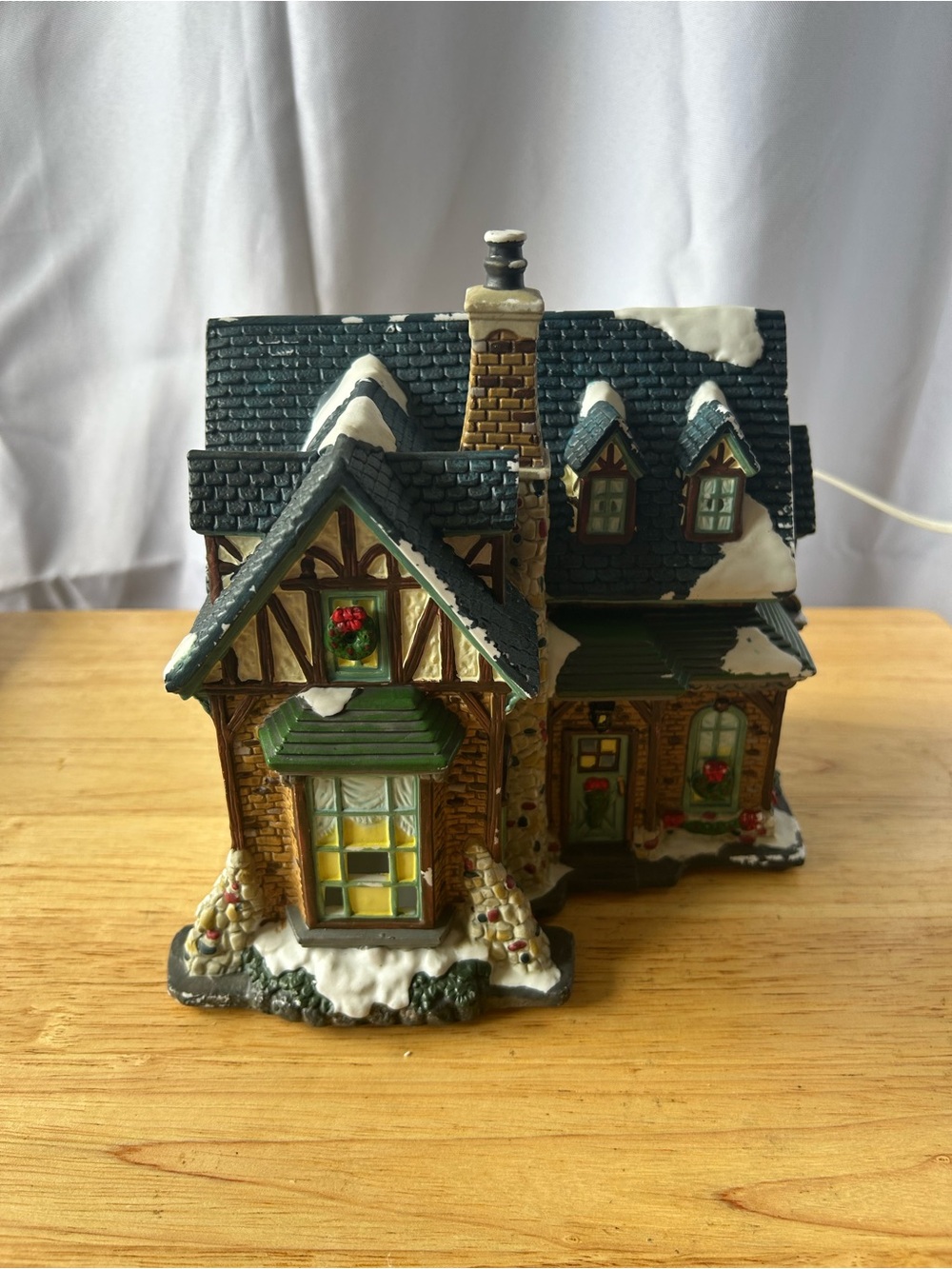 Vintage St. Nicholas Square Elm Street House